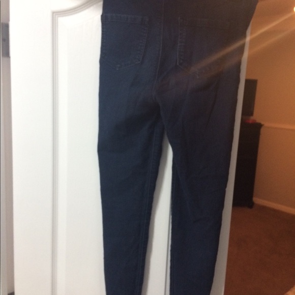 Jeans - Picture 2 of 2